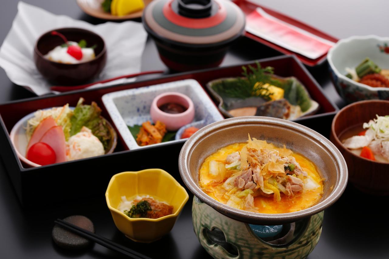 Okada Ryokan Warakutei Takayama  Esterno foto