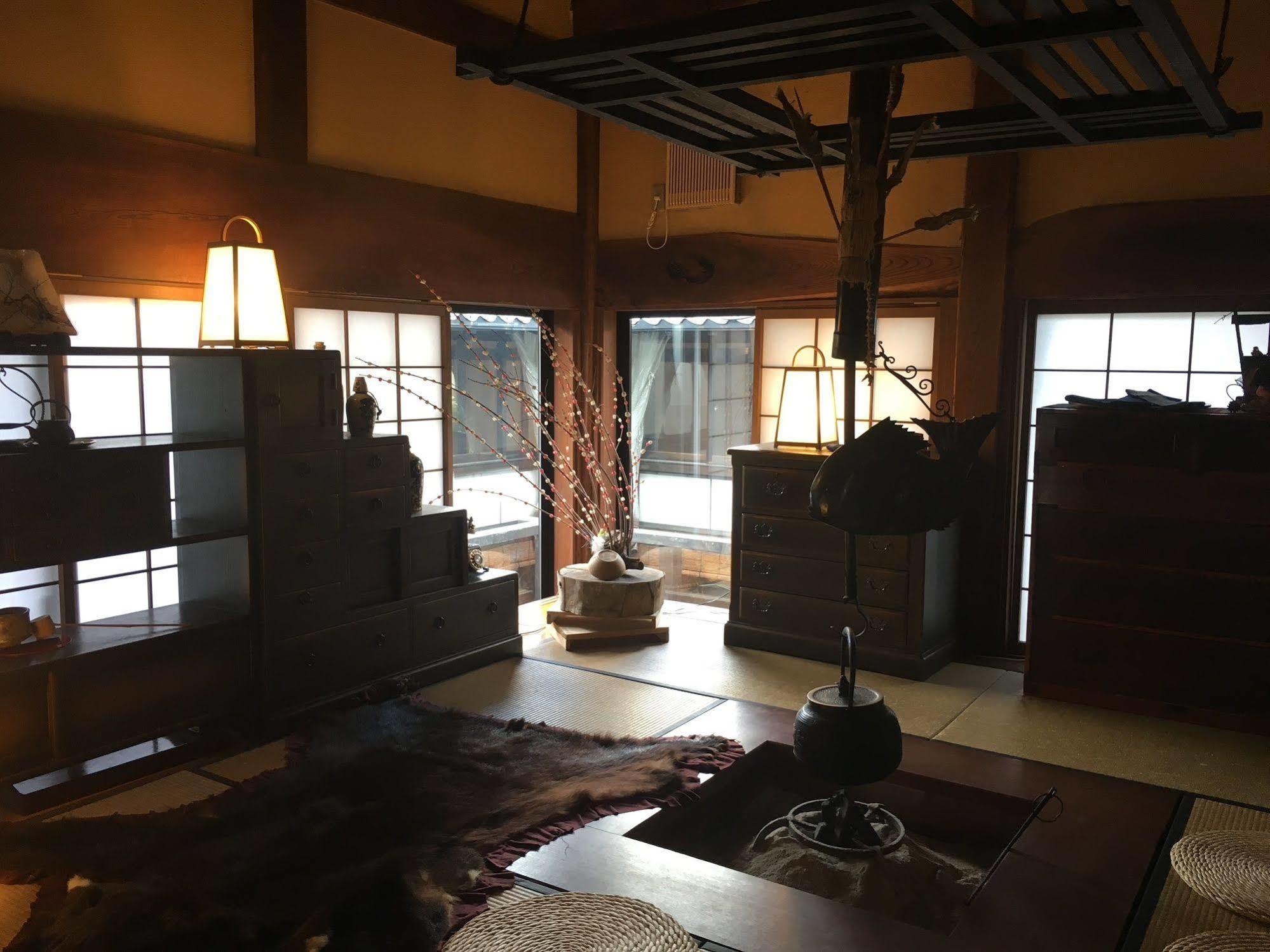 Okada Ryokan Warakutei Takayama  Esterno foto