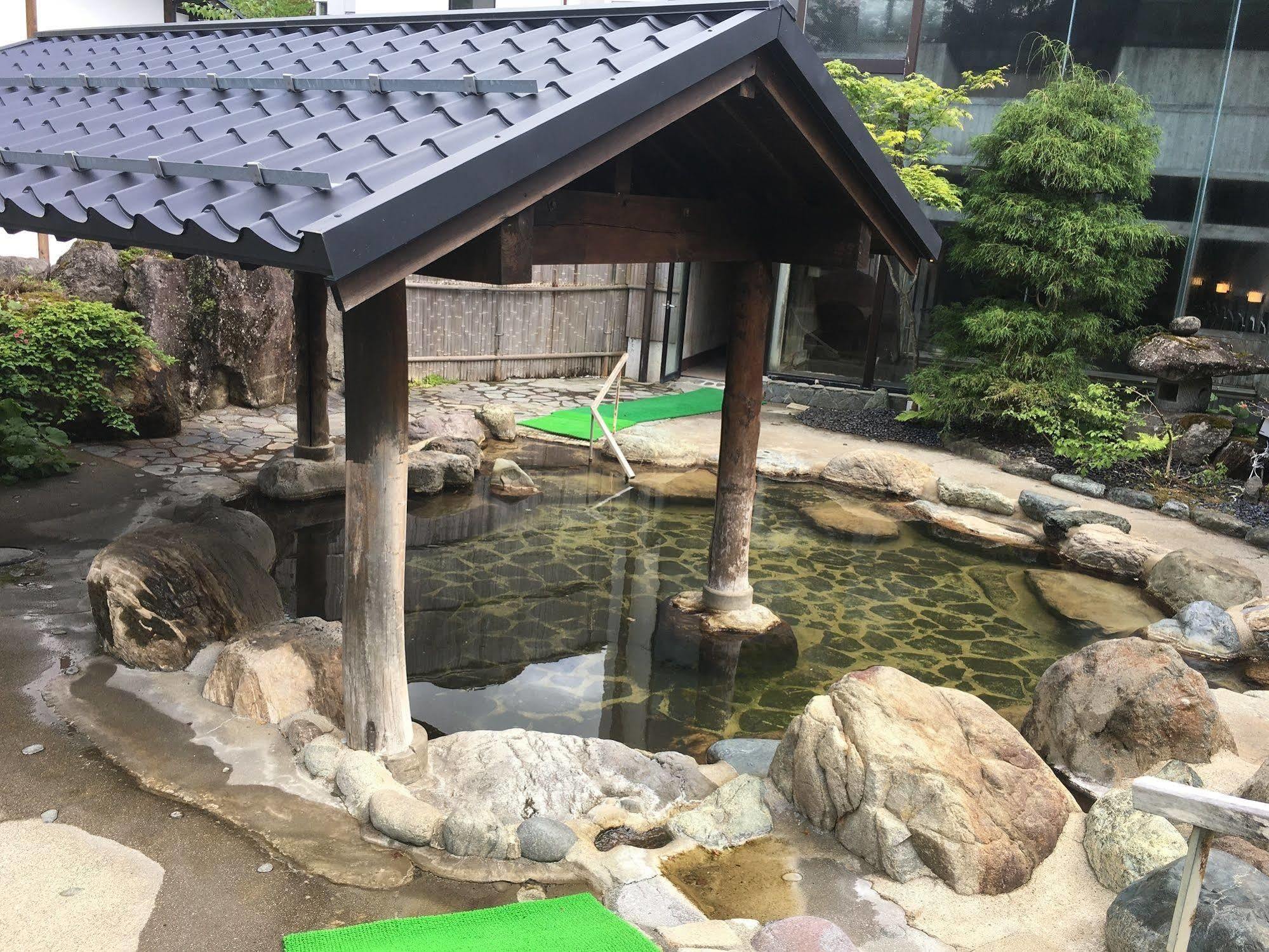 Okada Ryokan Warakutei Takayama  Esterno foto