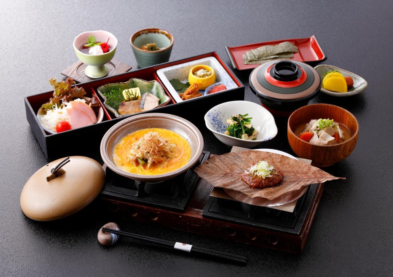 Okada Ryokan Warakutei Takayama  Esterno foto